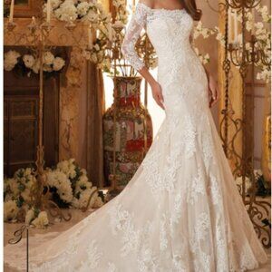 Morilee 5477 Ivory Fit and Flare Wedding Dress Size 10